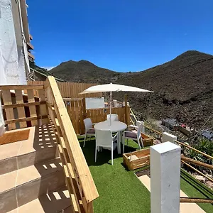 lovely-view-deni.tenerifehoteles.net/